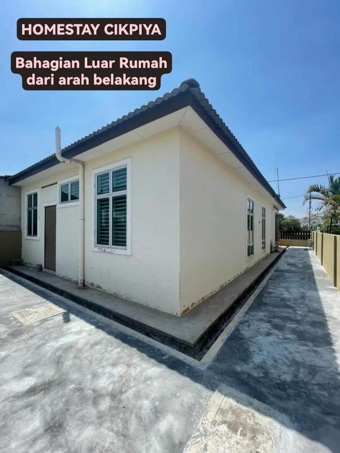 Homestay Cikpiya Kuala Kedah Ngoại thất bức ảnh
